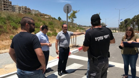 סיור בכביש 11.jpg