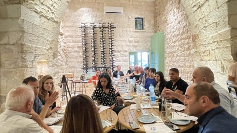 ישיבת העבודה בתרשיחא.jpg